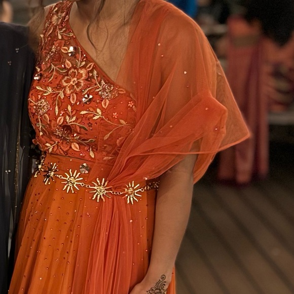 Glitzy Lehenga! - Picture 2 of 8